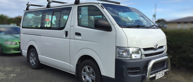 2010 Toyota Hiace 3.0 DT