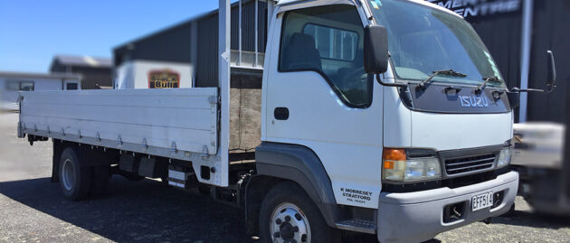 1998 Isuzu Forward Truck